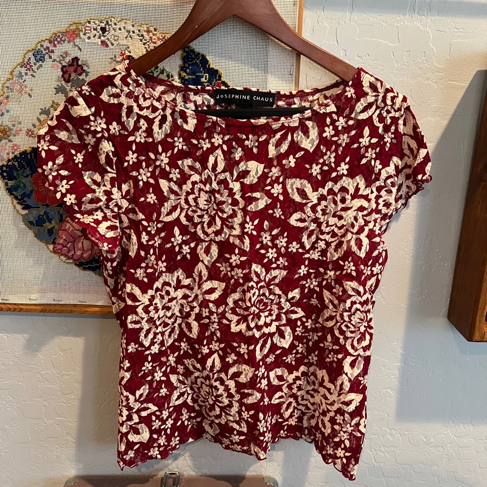 Lacey top